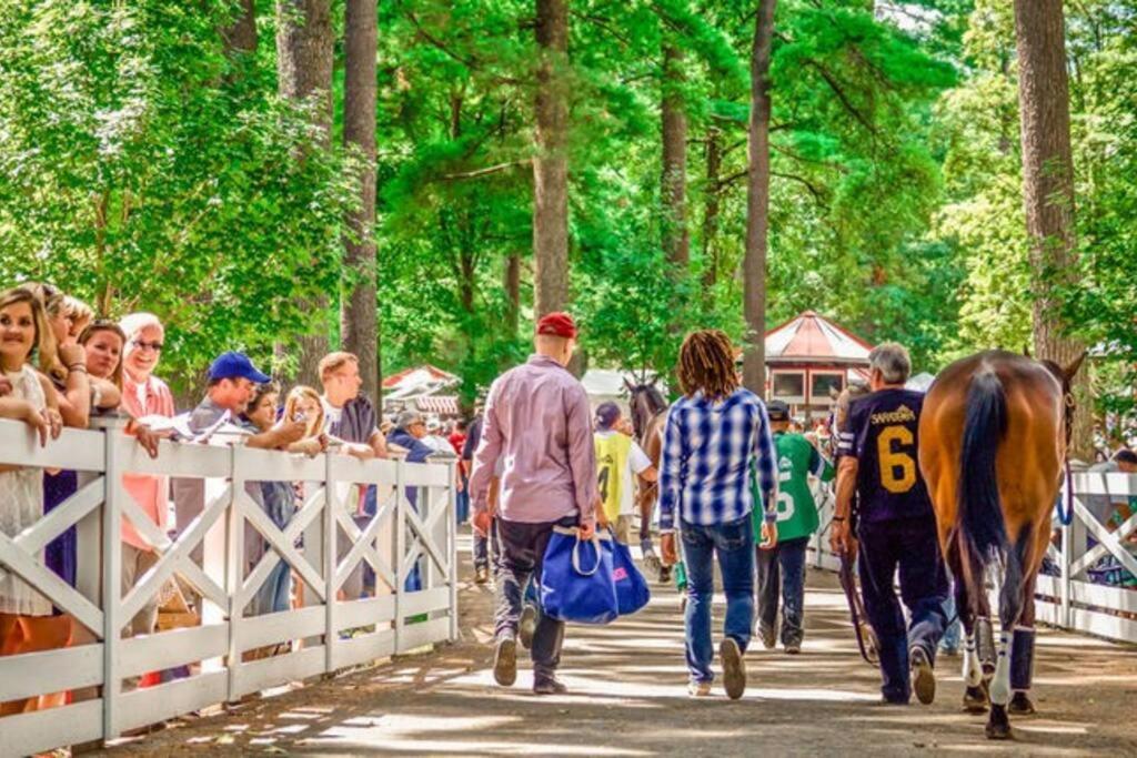 Saratoga Eastside Home Perfect Autumn Getaway ซาราโทกาสปริงส์ ภายนอก รูปภาพ